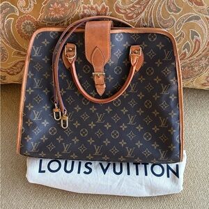 🤎 Louis Vuitton Rivoli Business Monogram Elegant - Unisex